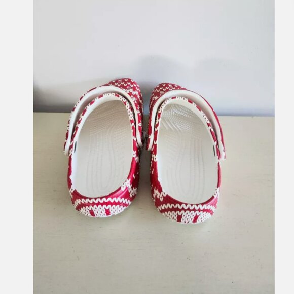 Brand New Crocs Unisex Classic Holiday Sweater Clog Red and White Men's Size 12 - Picture 5 of 6